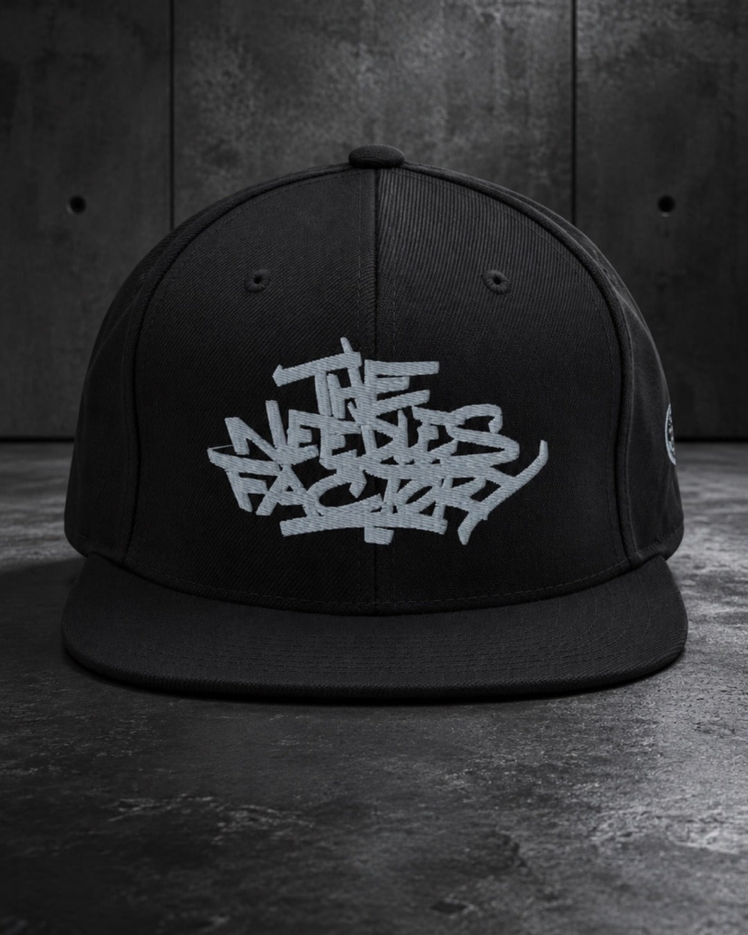 Casquette snapback noire brodée grise — Black Edition | The Needles Factory
